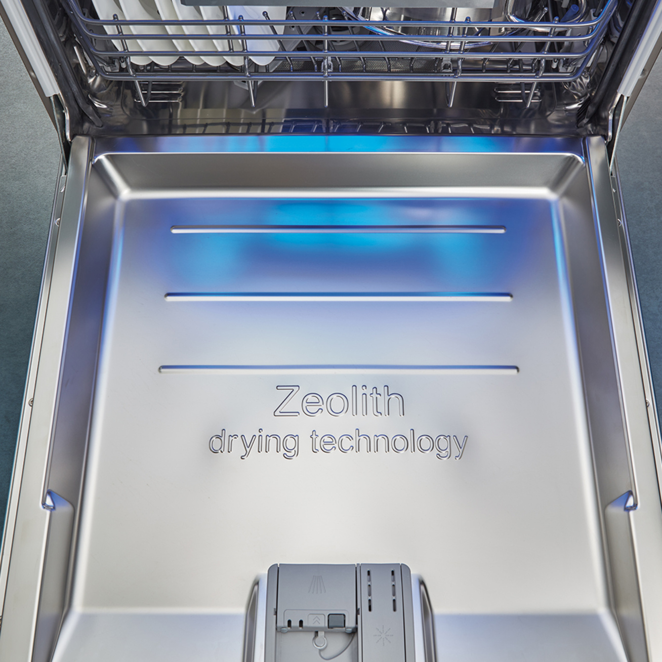 Zeolith Trocknen – Für glänzende Spülergebnisse bei Schmid Elektro in Kolbermoor